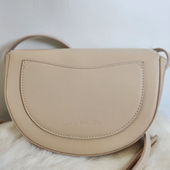 NWT Melie Bianco Frieda Nude Recycled Vegan Leather Crossbody Bag - Picture 2 of 12